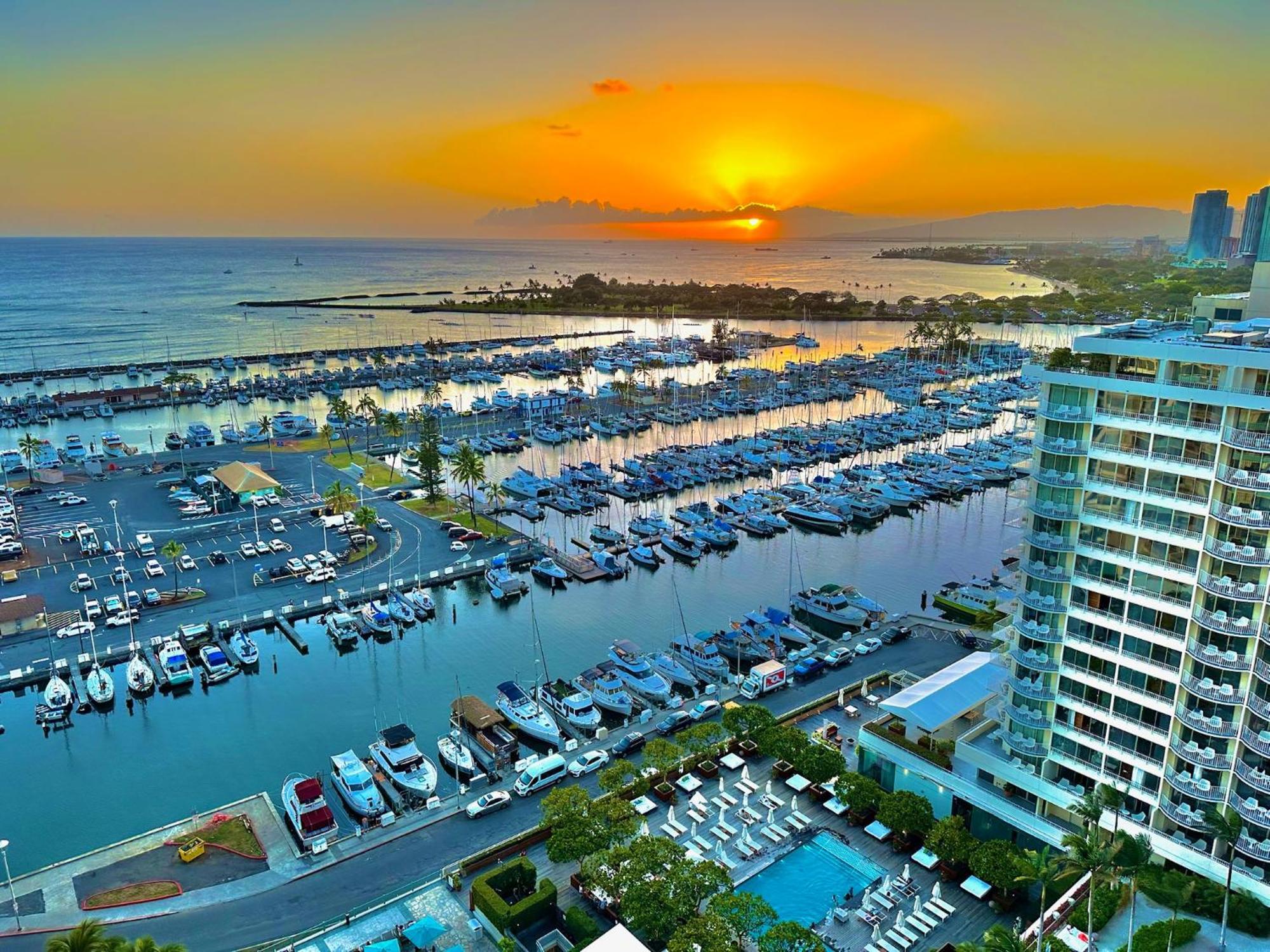 Waikiki Beach Experience! Luxury Oceanview Suite! Honolulu Buitenkant foto