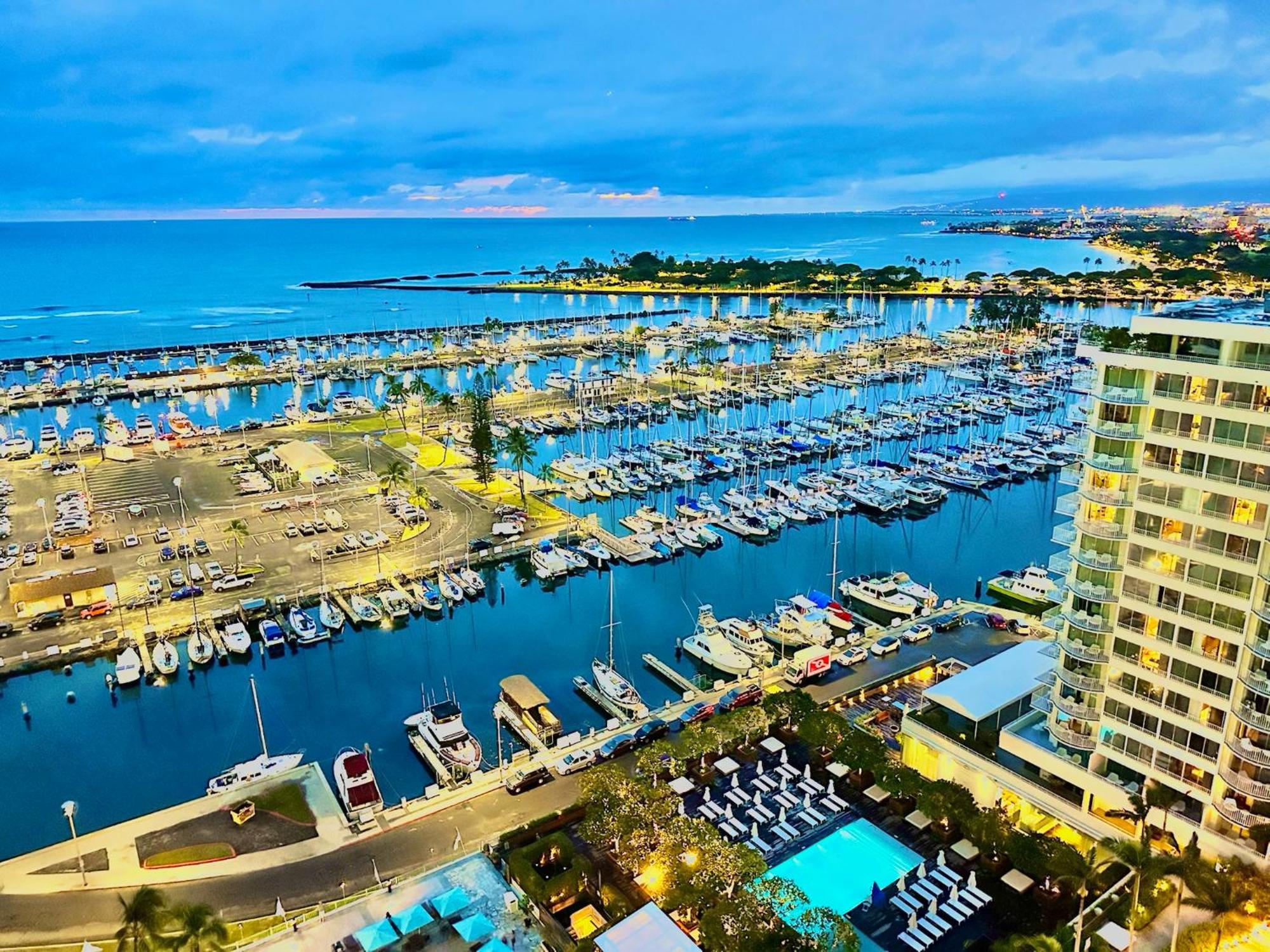 Waikiki Beach Experience! Luxury Oceanview Suite! Honolulu Buitenkant foto
